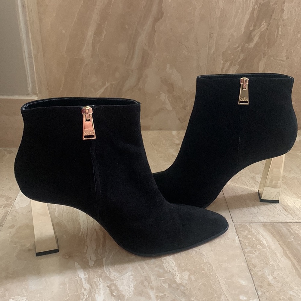 Booties - Picture 4 of 9